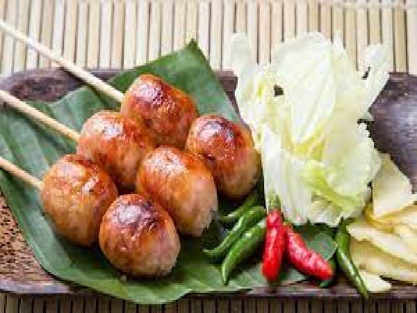 ไส้กรอกจัมโบ้ทอด(รับ พฤ. 25 ธ.ค. 68)