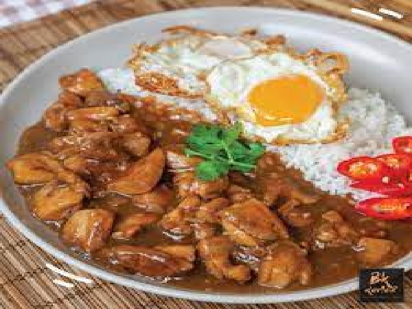 ข้าวไก่กระเทียม+ไข่ดาว(รับ ศ.6 ก.พ.69)