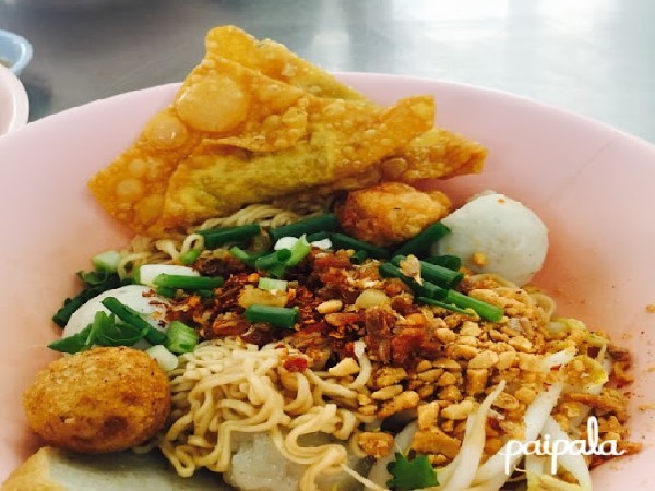 ขนมปังไส้แฮมไก่(รับ ศ.22 พ.ค.69)